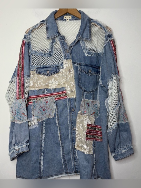 POL Tops - POL Women’s Oversized Patchwork Button Down Shirt Jacket Denim Floral Lace M